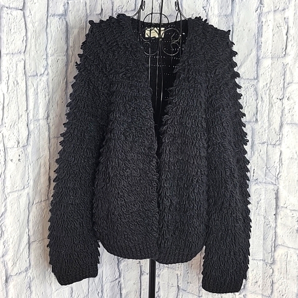 UNIVERSITY THREADS Black Loop‎ Crochet Jacket Medium - Picture 1 of 7